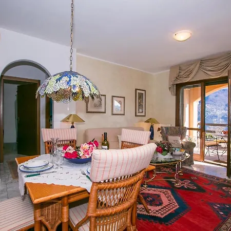 Sleeps 4 * Menaggio