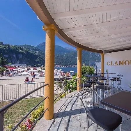 Apartment Sleeps 4 Menaggio